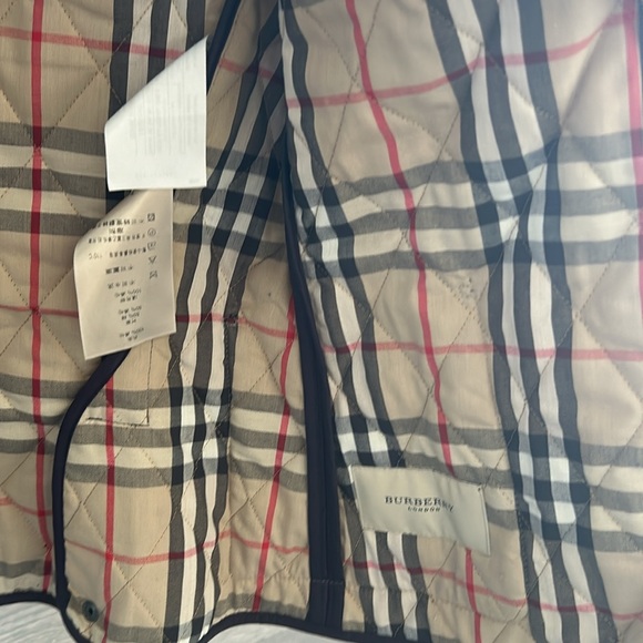Burberry quilted jacket - Picture 4 of 7